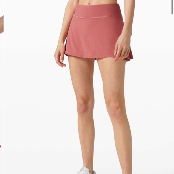 ❤️LULULEMON PLAY OFF THE PLEATS SKIRT/SKORT-CHERRY TINT-8/10/12❤️ - Picture 7 of 11